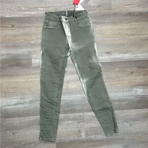 Q2 Green Skinny Jeans High-Waisted Stretch